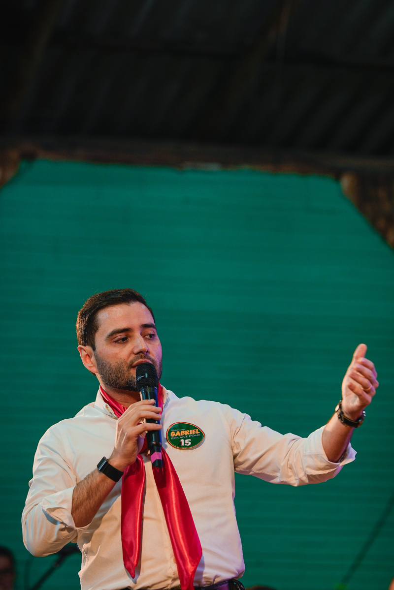 Gabriel Souza cumpre agenda em Esteio com foco na cultura gaúcha e no agro