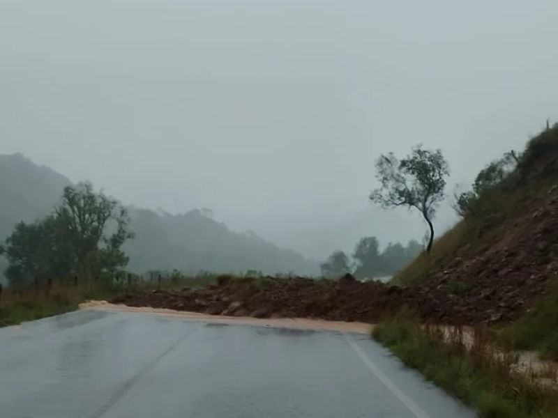 Chuva provoca bloqueios em rodovias do Rio Grande do Sul