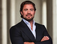Daniel Vorcaro pediu sigilo sobre suposto jantar com Bolsonaro e Flávio em 2024