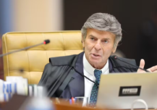 Fux dá 10 dias para Senado informar visitas de esposa de Moraes
