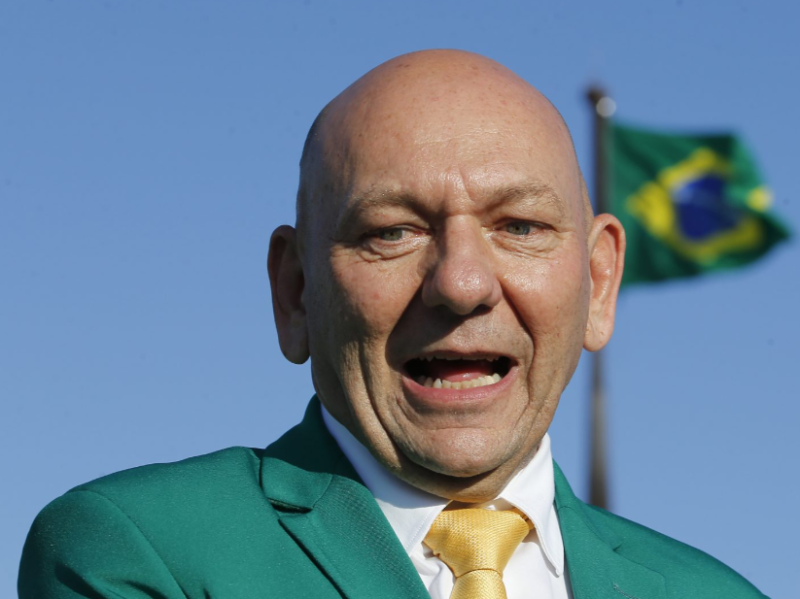 Justiça proíbe manifestações políticas de Luciano Hang em unidades da Havan
