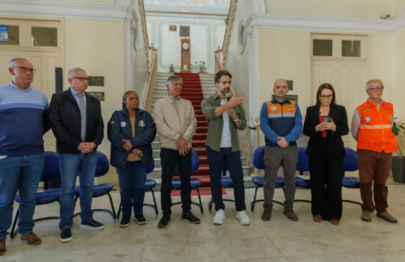 Eduardo Leite libera R$ 10 milhões para municípios atingidos por tempestade no Sul do RS