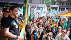 Esquina Democrática recebe ato de Gabriel com mulheres e apoiadores