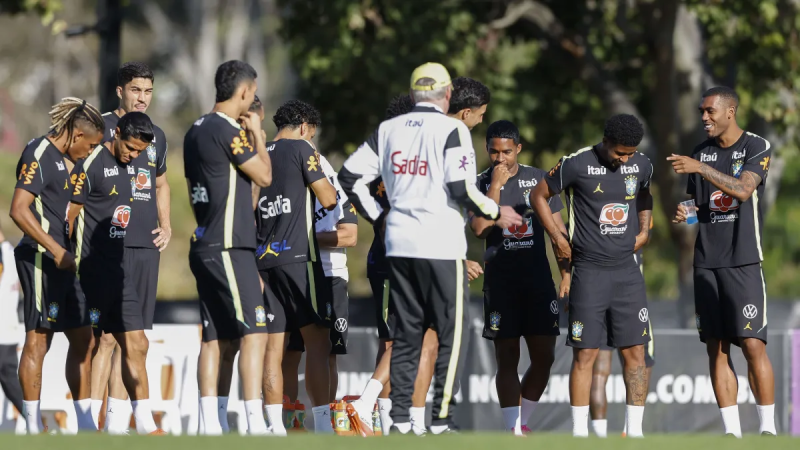 Ancelotti prepara sete mudanças na Seleção contra Austrália
