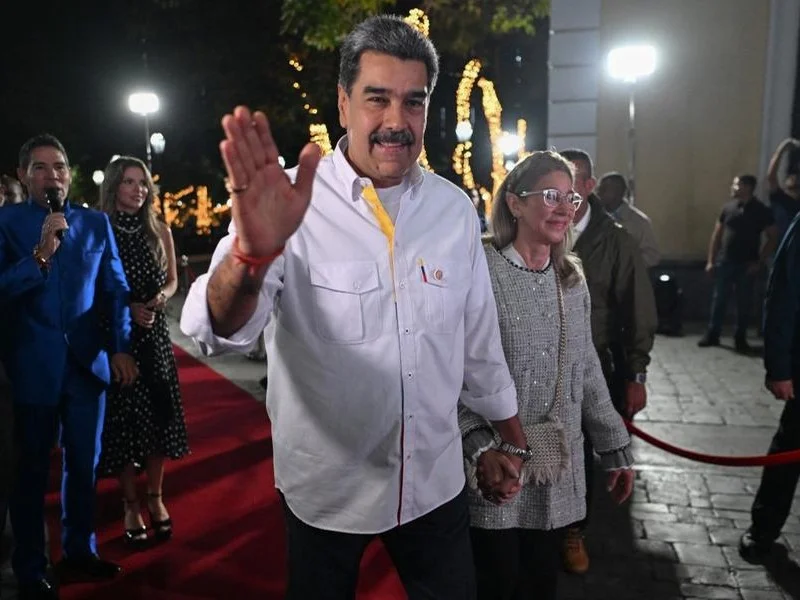 Esposa de Maduro tem “problema muito delicado no coração”