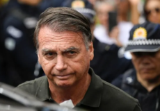 Moraes autoriza Bolsonaro a receber convidados para aniversário da filha