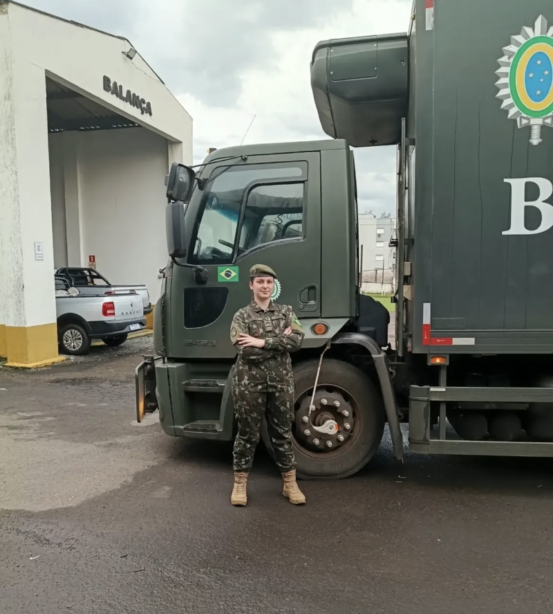 Militar de Santo Ângelo conquista habilitação para dirigir caminhões no Exército