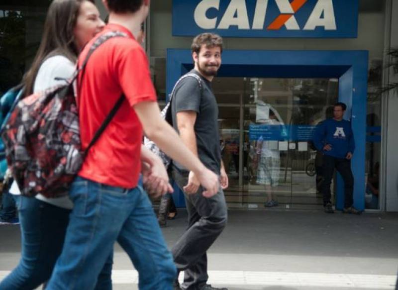 Agências da Caixa terão horário reduzido devido ao coronavírus