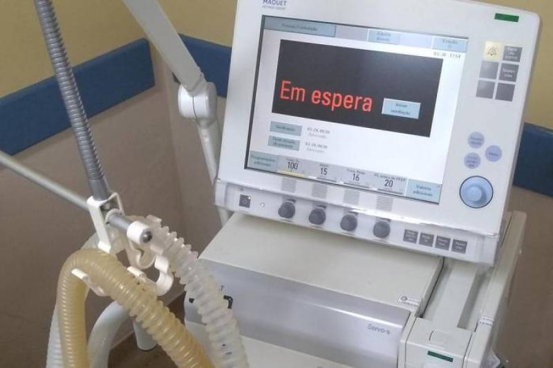 Governo fecha primeiro contrato para compra de respiradores brasileiros para pacientes de Covid 19