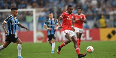 Dupla Gre-Nal acredita que futebol não voltará antes do final de maio