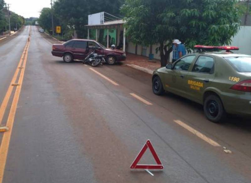 Acidente de trânsito deixa motociclista ferido em Roque Gonzales 