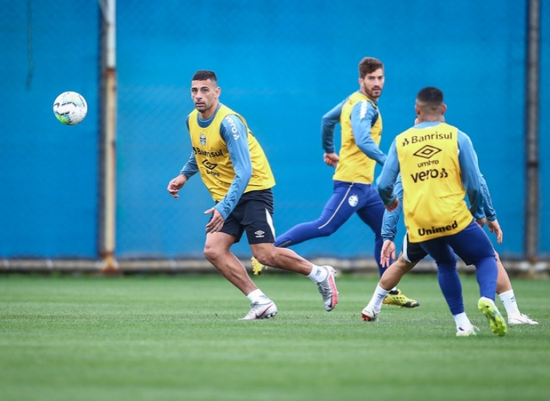 Grêmio faz mais um treino tático e finaliza preparativos para o clássico Gre-Nal 427