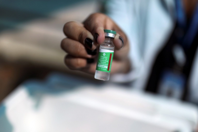 Países europeus suspendem vacina da AstraZeneca por “prevenção”